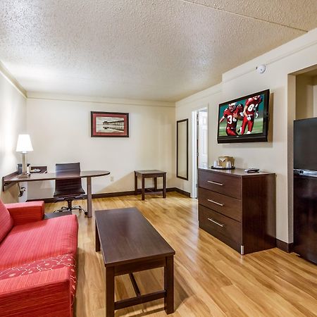 Red Roof Inn Houston East I-10 Extérieur photo