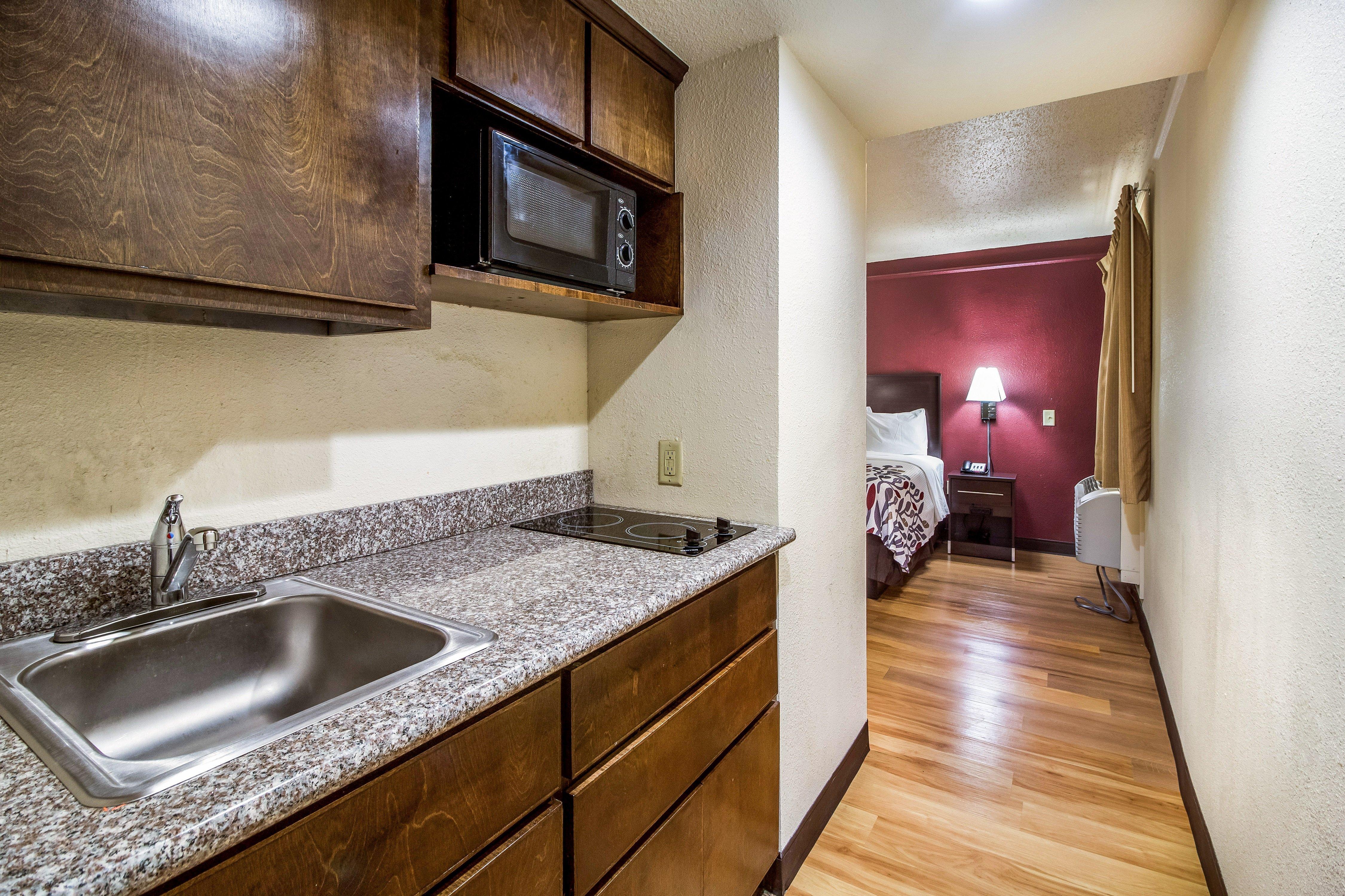 Red Roof Inn Houston East I-10 Extérieur photo